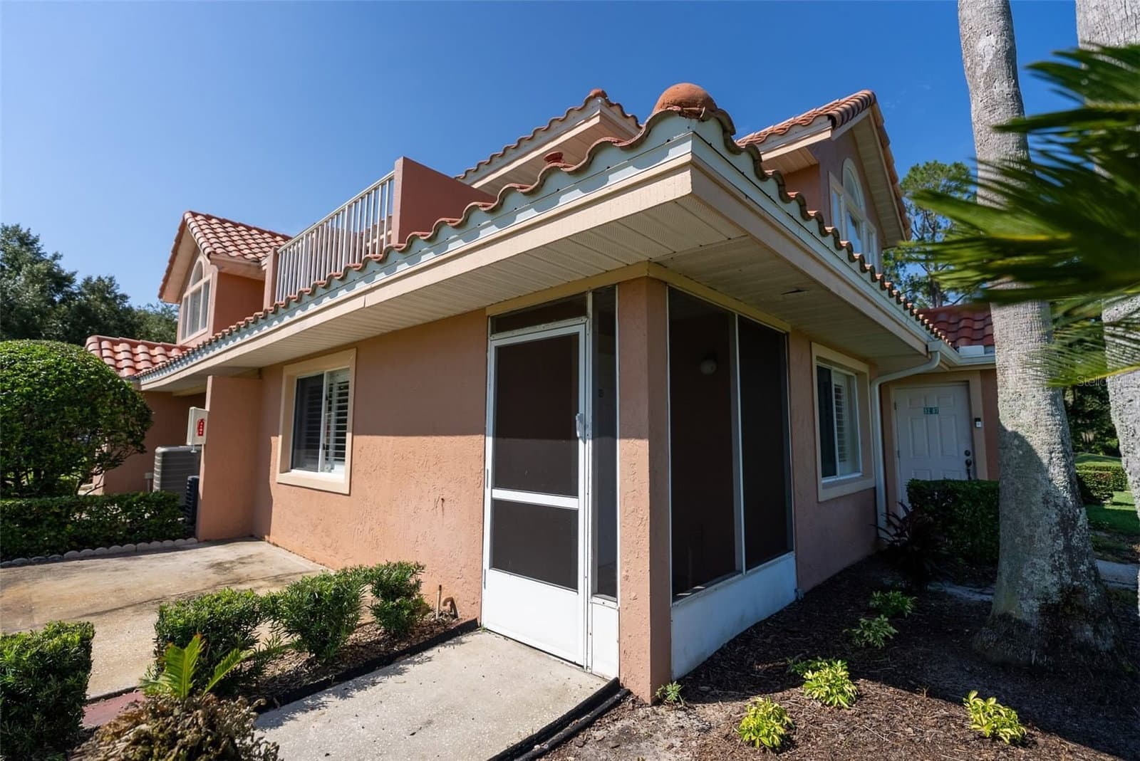 5203 WATERVIEW