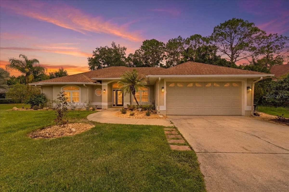 3158 BEAUCHAMP