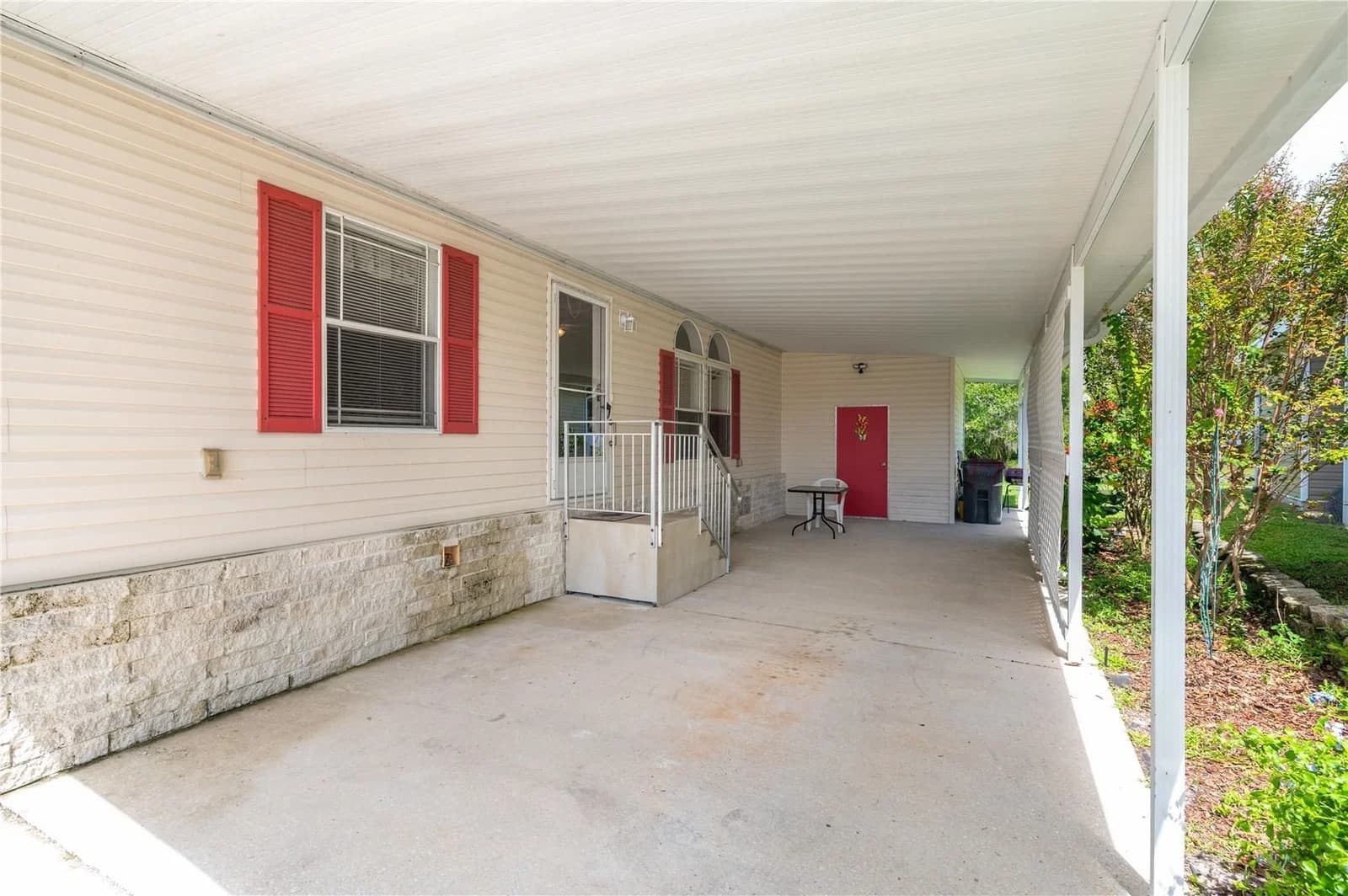 8574 BREEZE HILL Drive