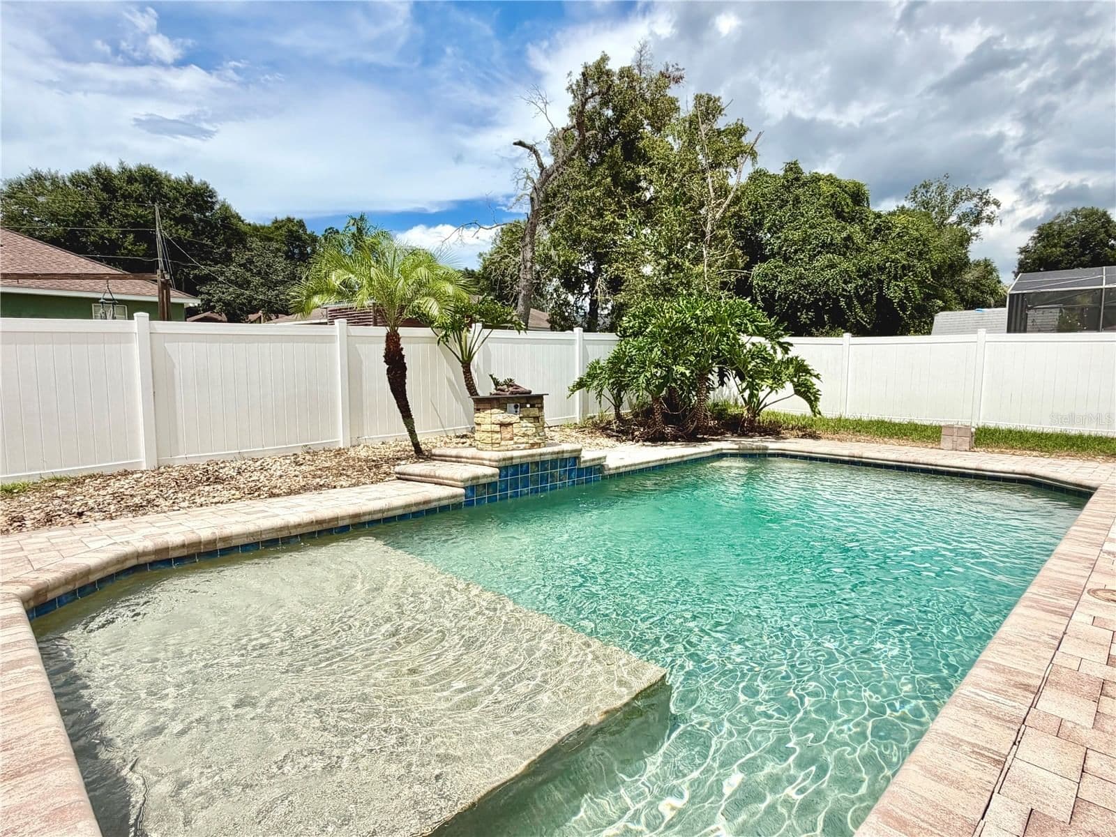24 TEAK Way