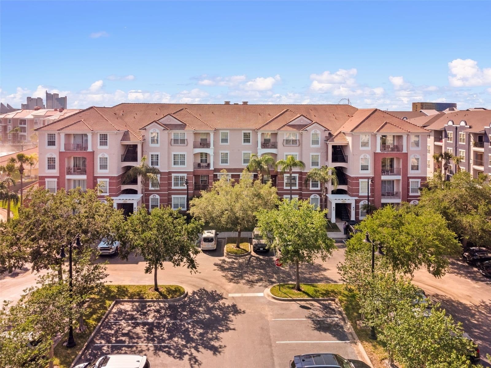 4862 CAYVIEW