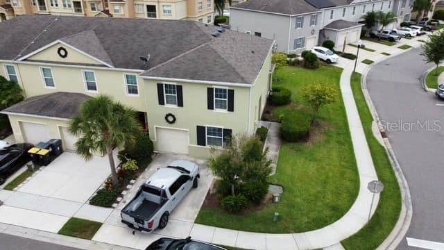 403 ARBOR LAKES