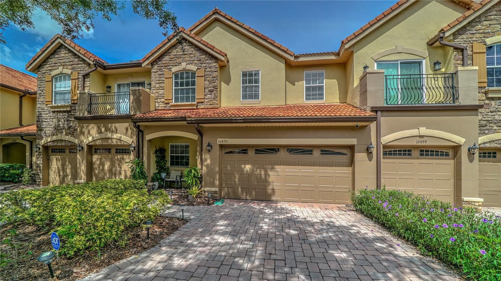 10455 BELFRY
