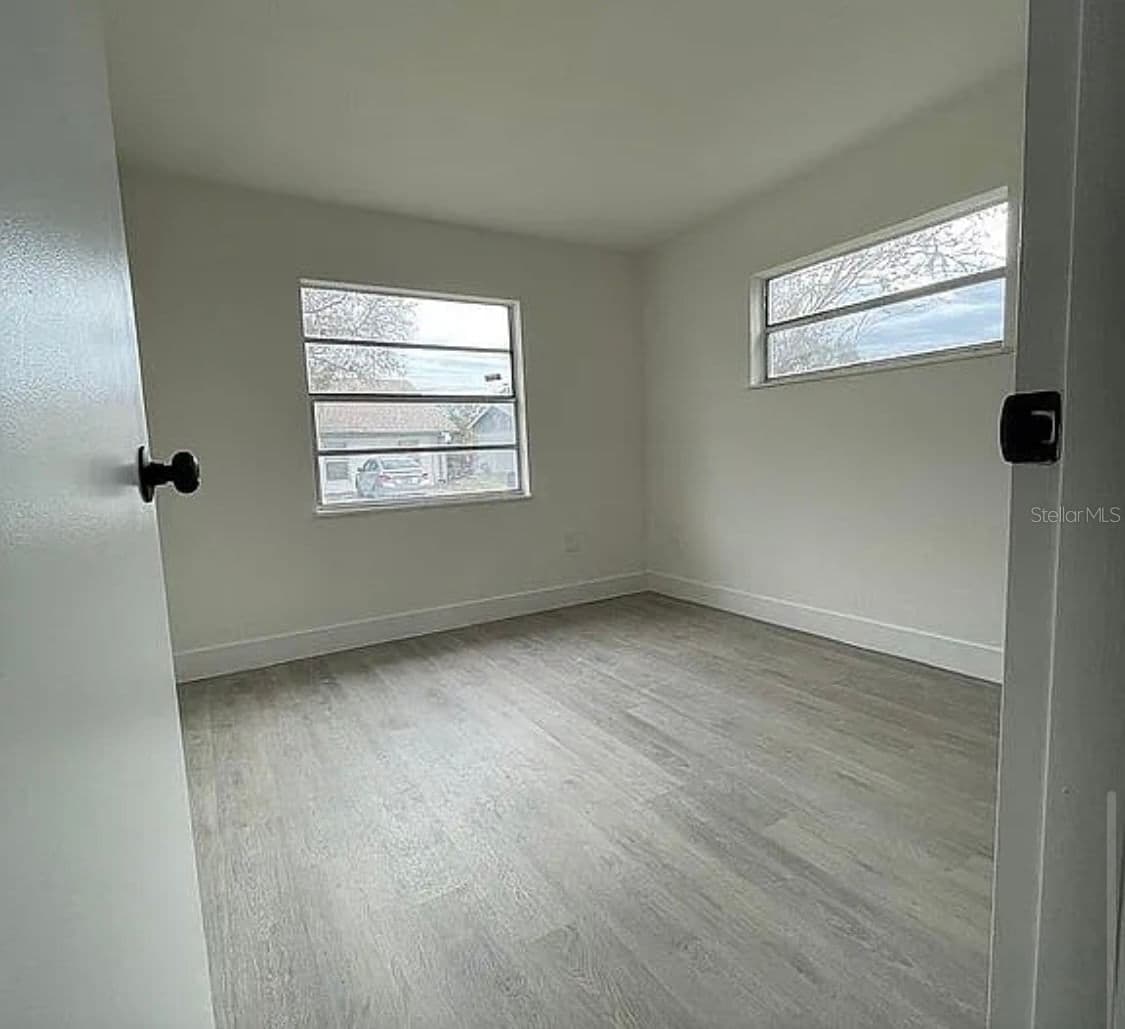 1227 WATERVIEW