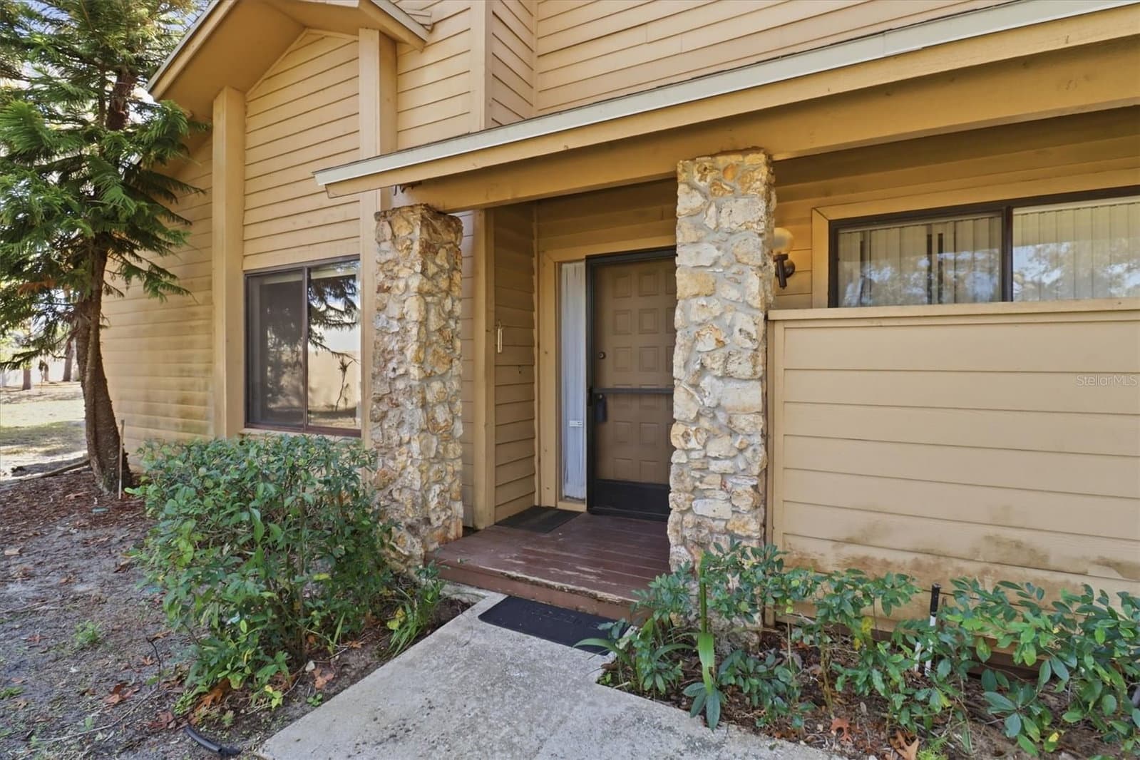 519 STANTON