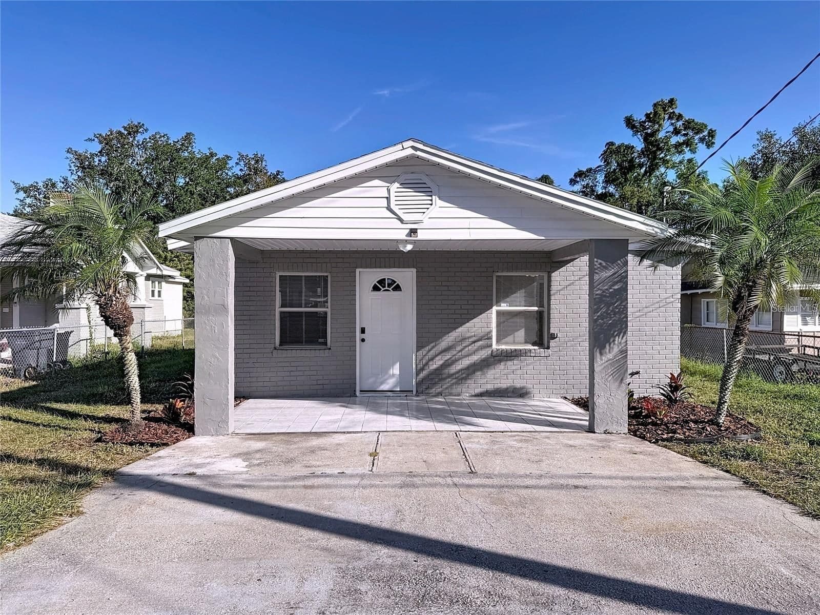 2408 MAGNOLIA