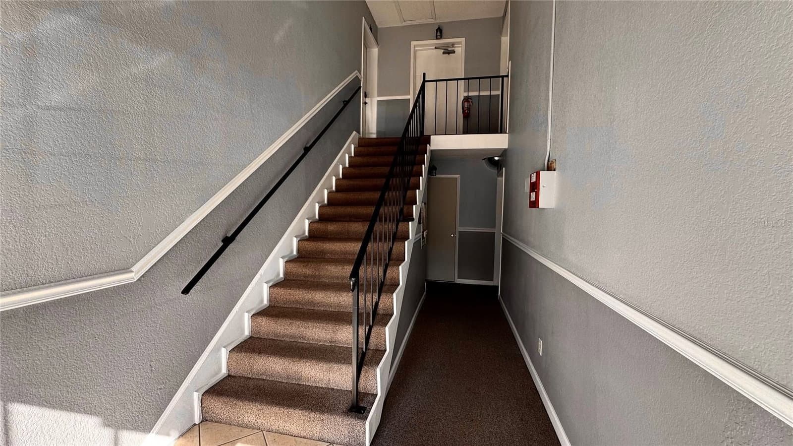 205 LEWFIELD