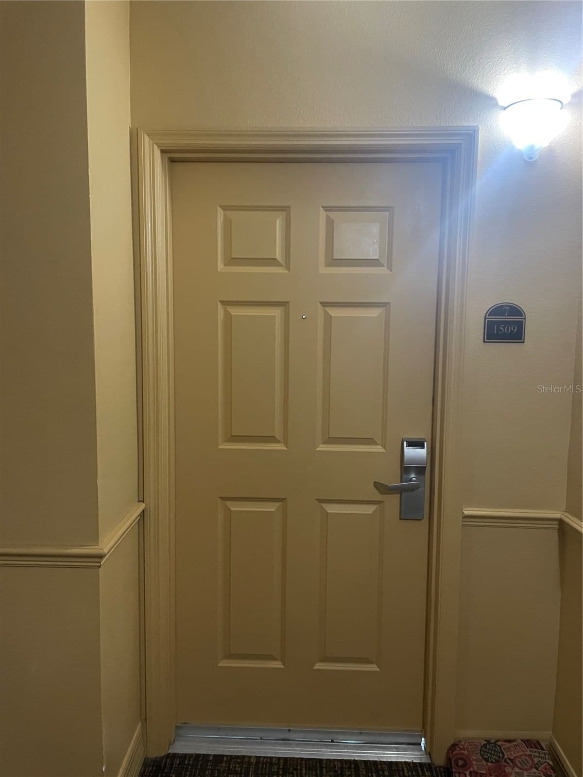 8112 POINCIANA