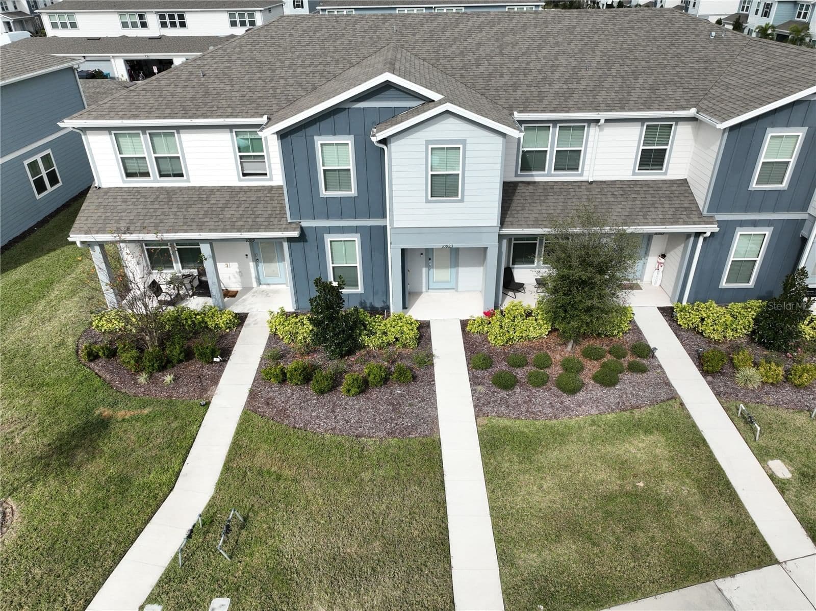 10923 LEAFSHORE LOOP