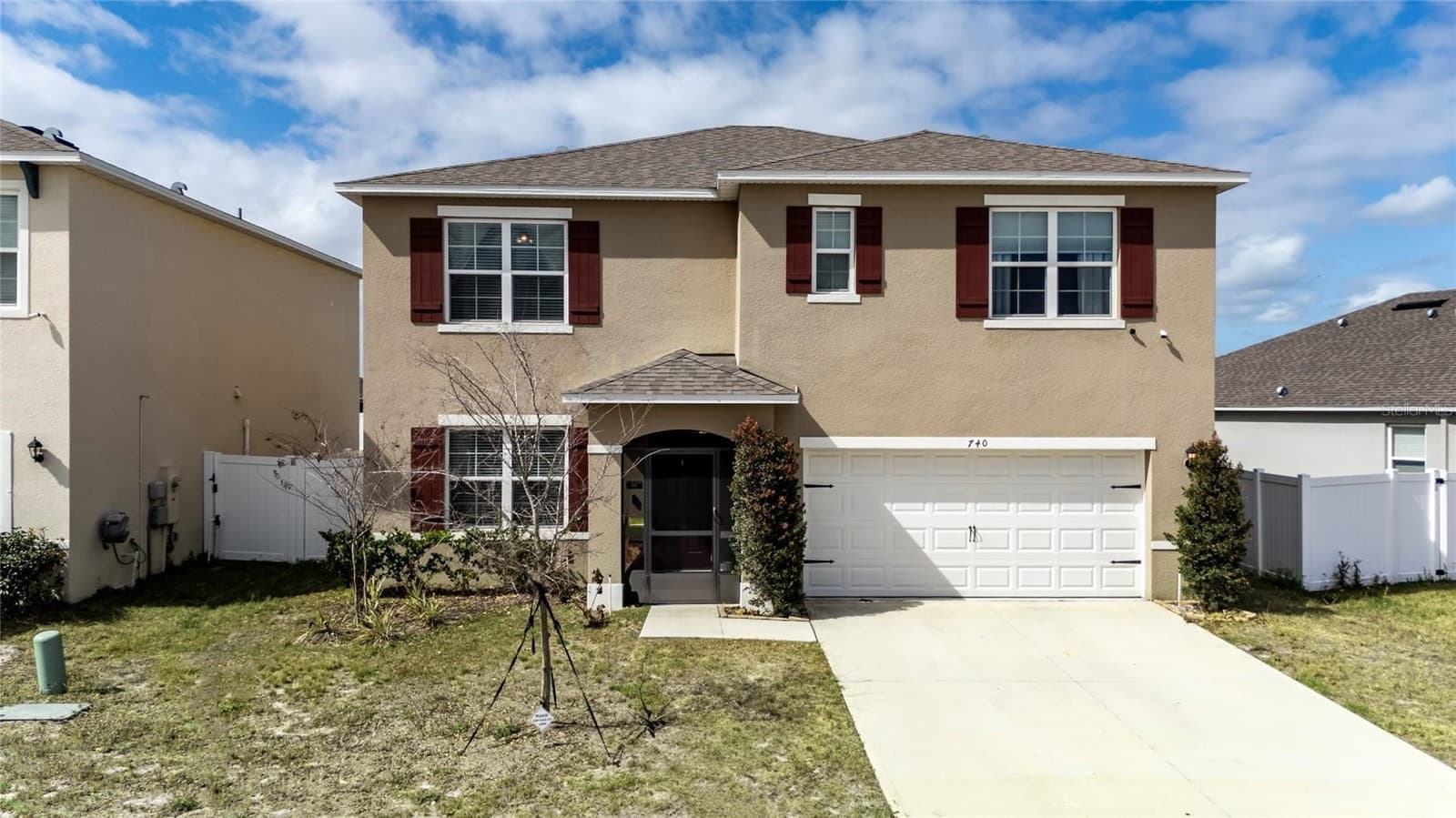 740 SQUIRES GROVE