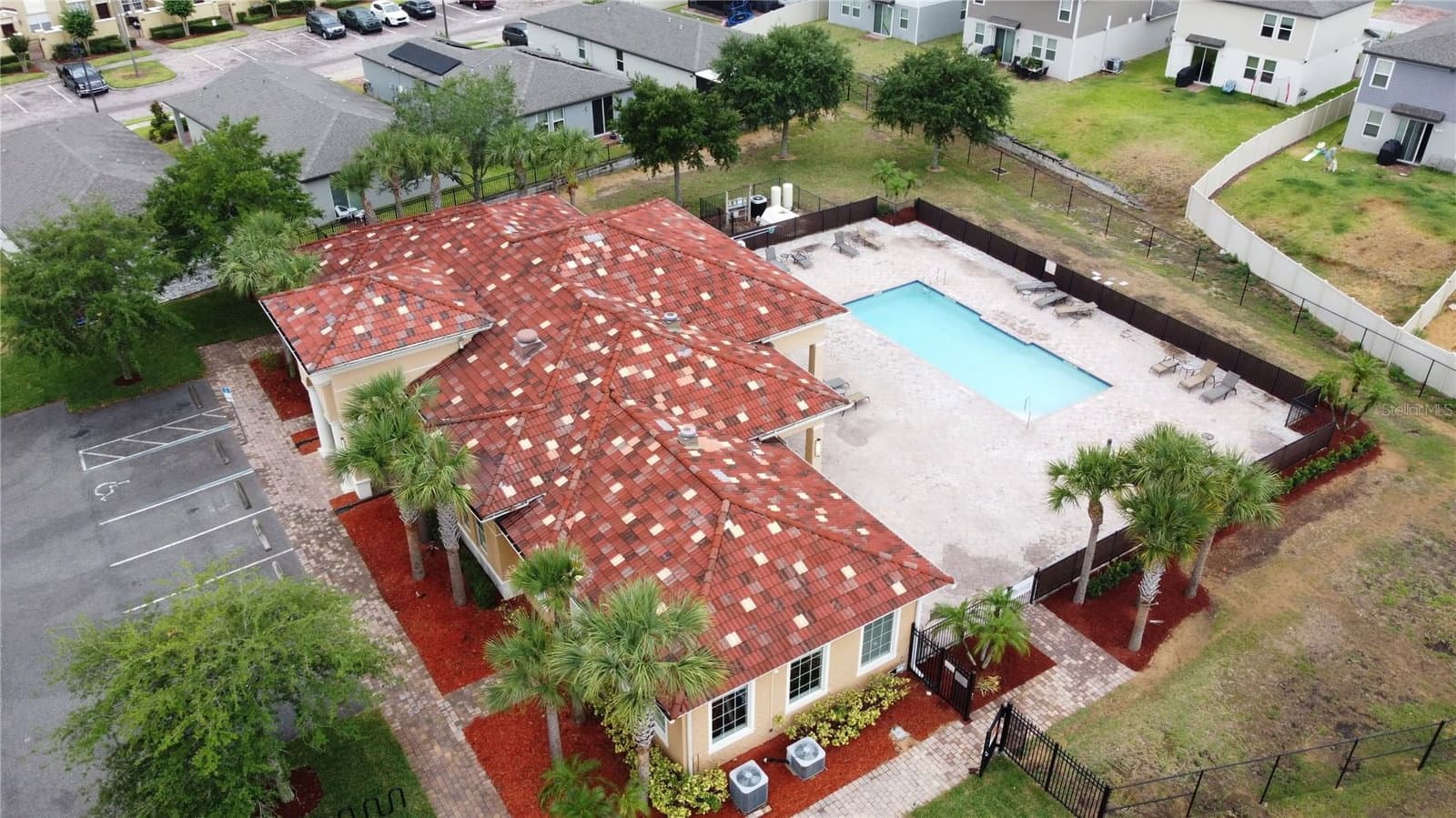 2380 BELLA VISTA