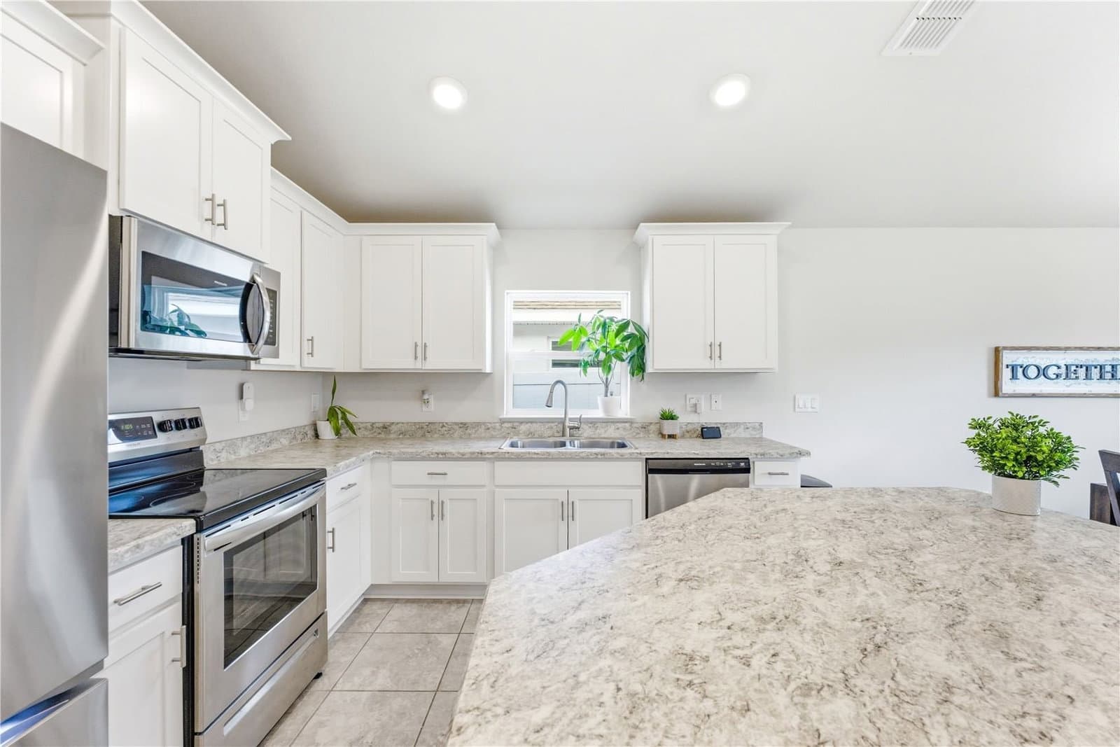 111 KRENSON BAY