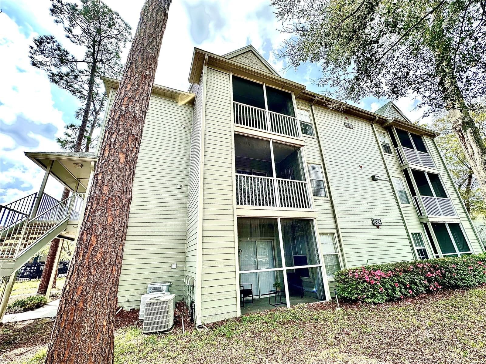 6004 WESTGATE
