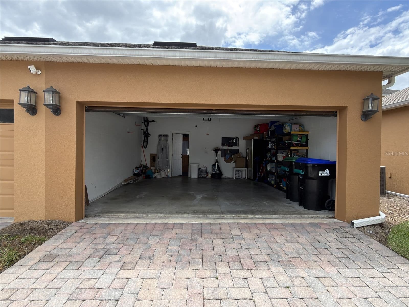 5413 NEW INDEPENDENCE