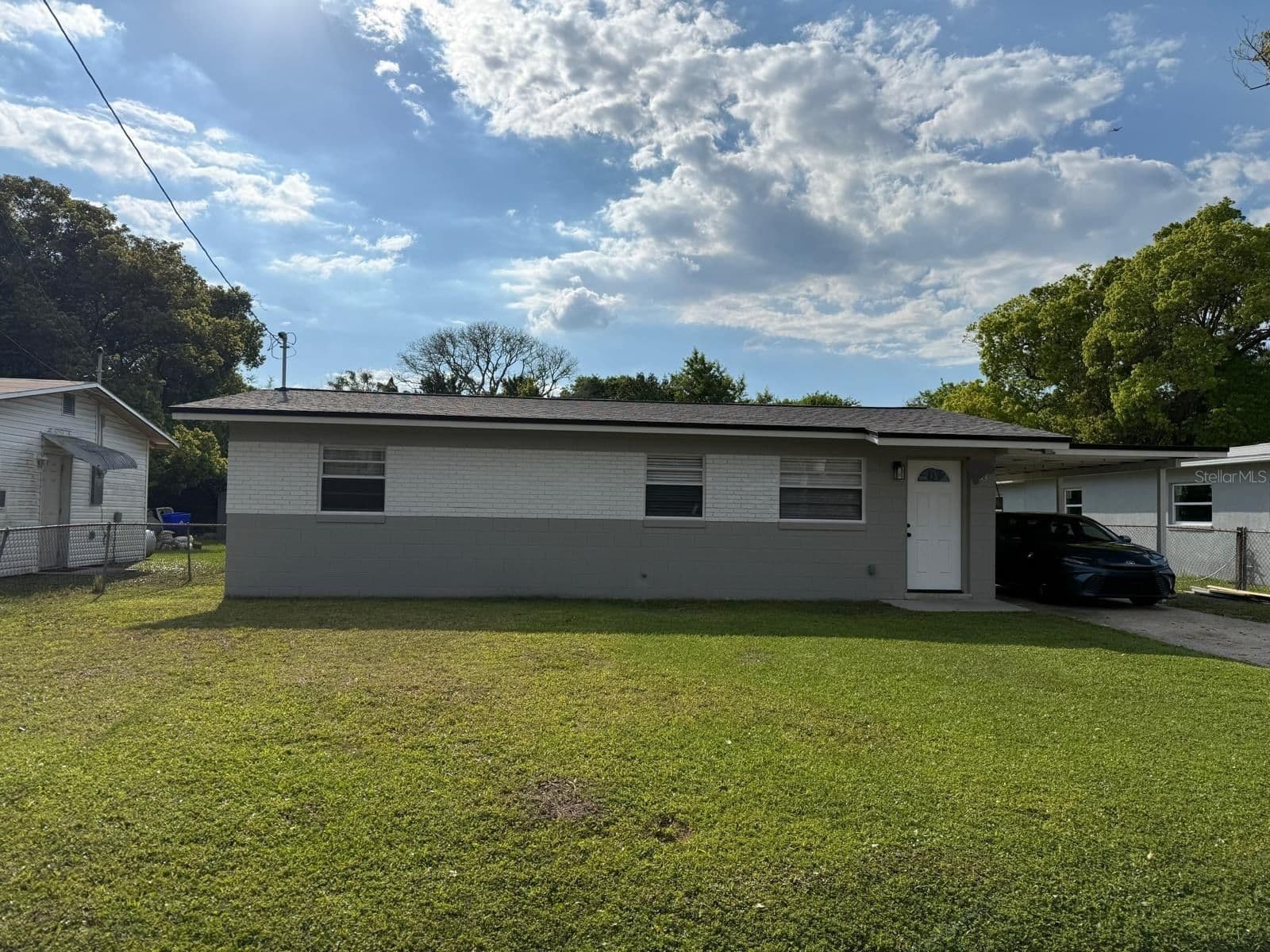 342 CAMPUS VIEW