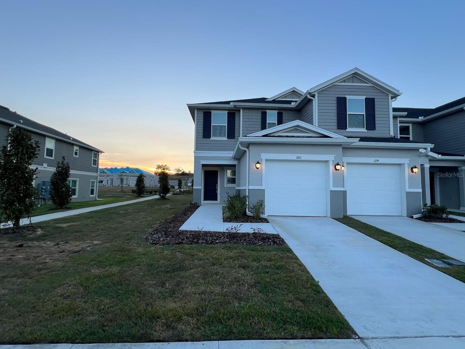 680 STONEY POINT