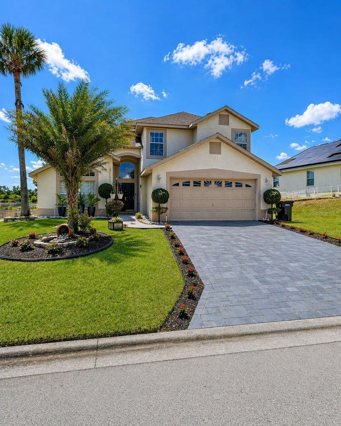 227 DILLON WAY
