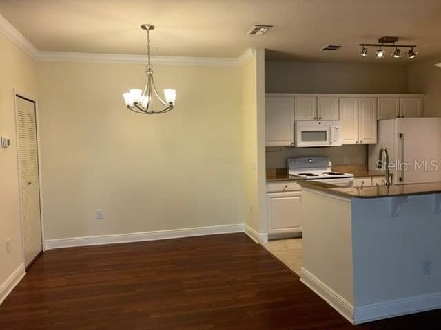 143 SOUTHERN PECAN