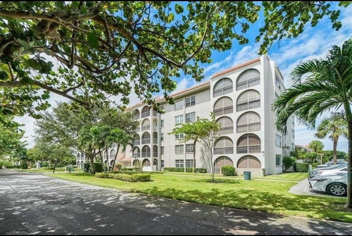 250 20TH, Boca Raton, FL