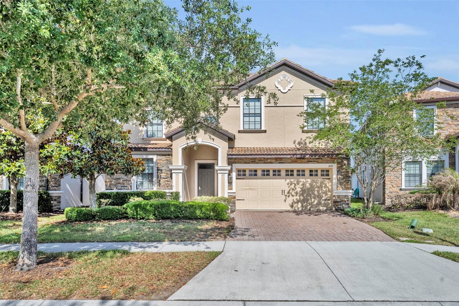 1435 ROLLING FAIRWAY