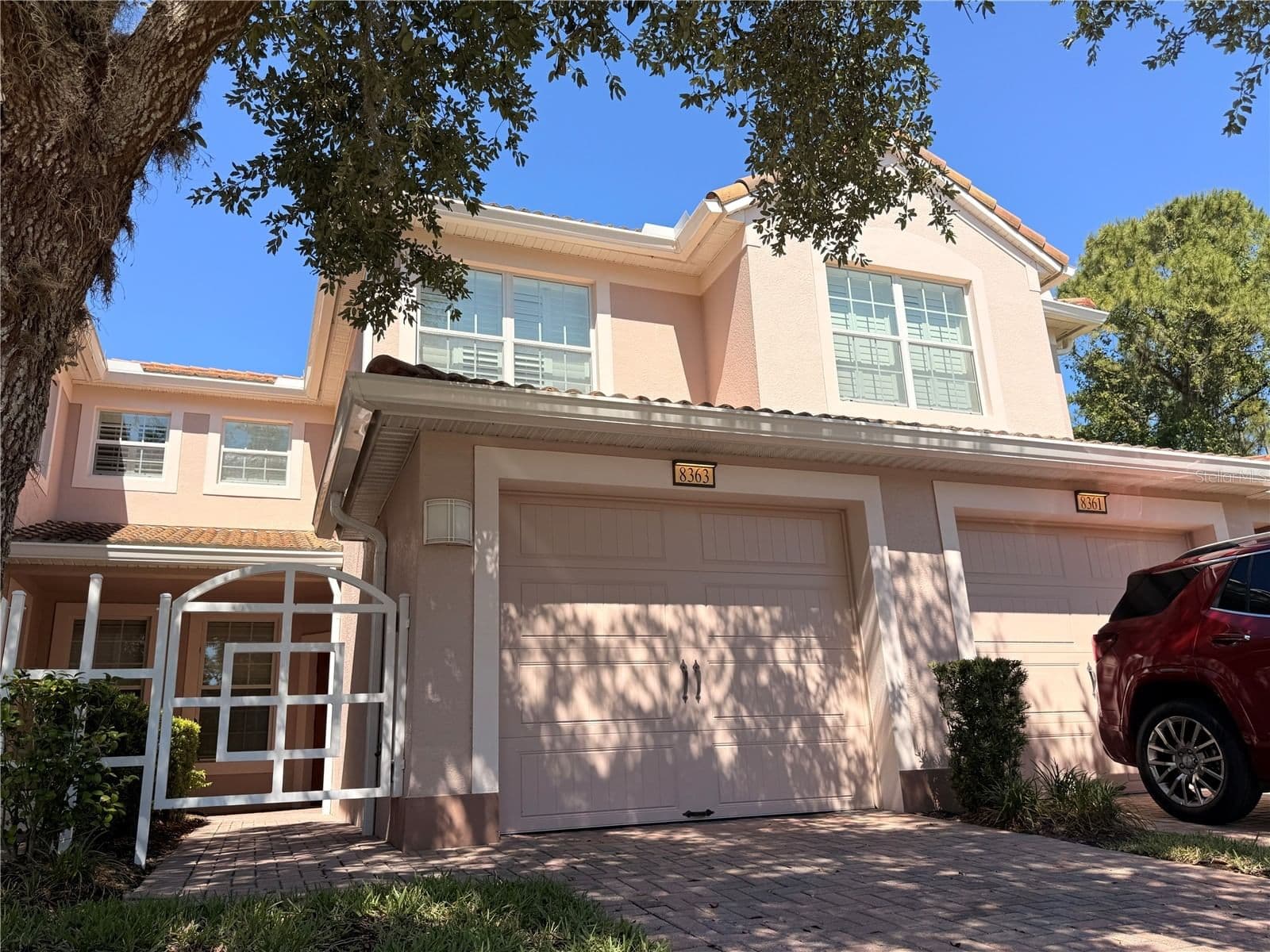8363 BELLA TIERRA CT