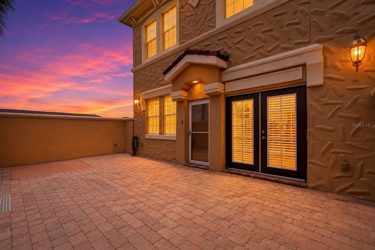 2828 BELLA VISTA