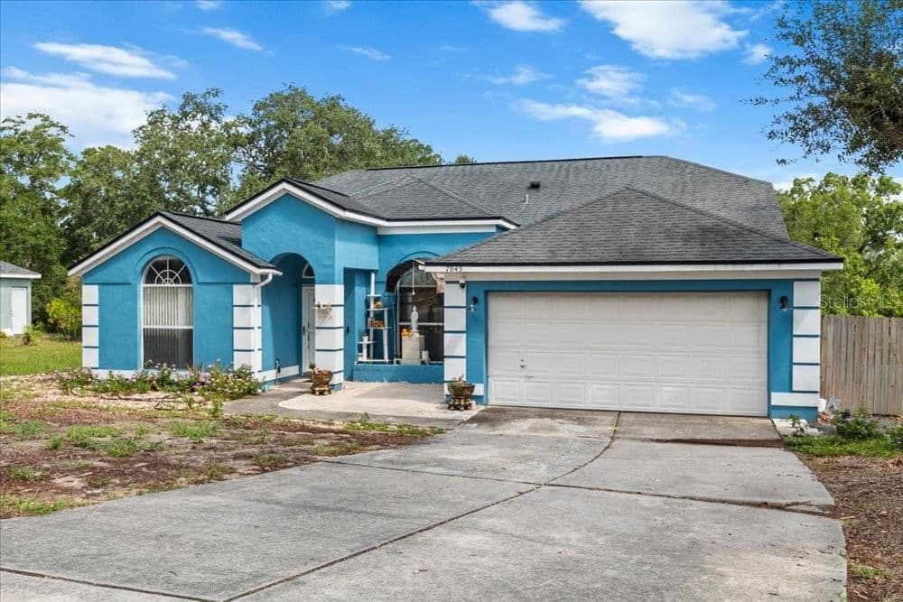 7045 CORAL COVE