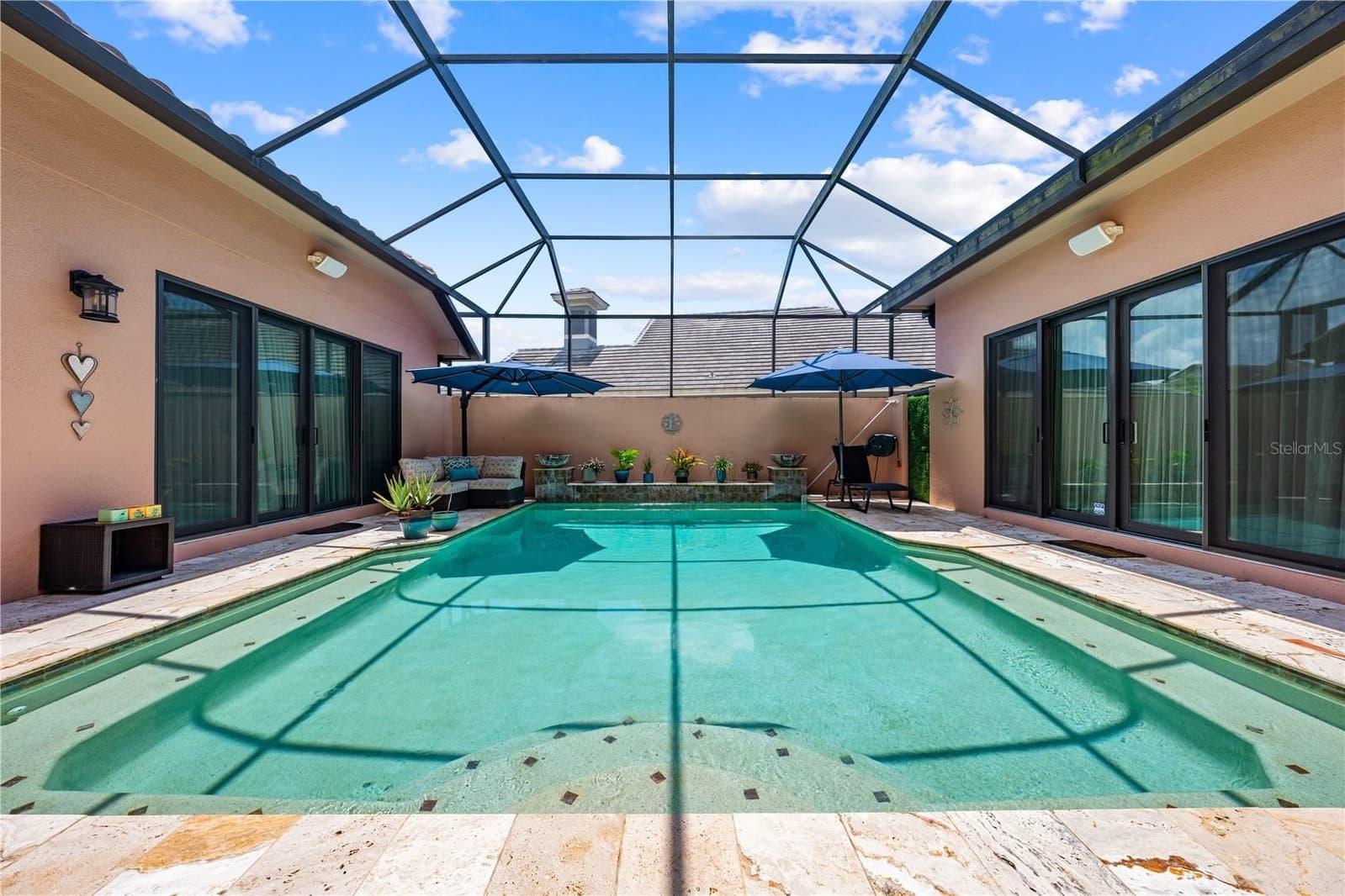 2557 HERITAGE GREEN