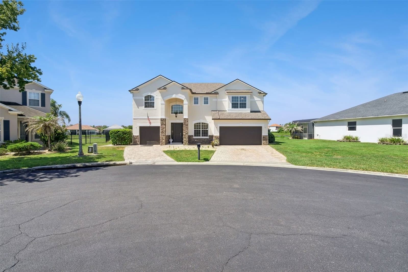 1531 LEXINGTON
