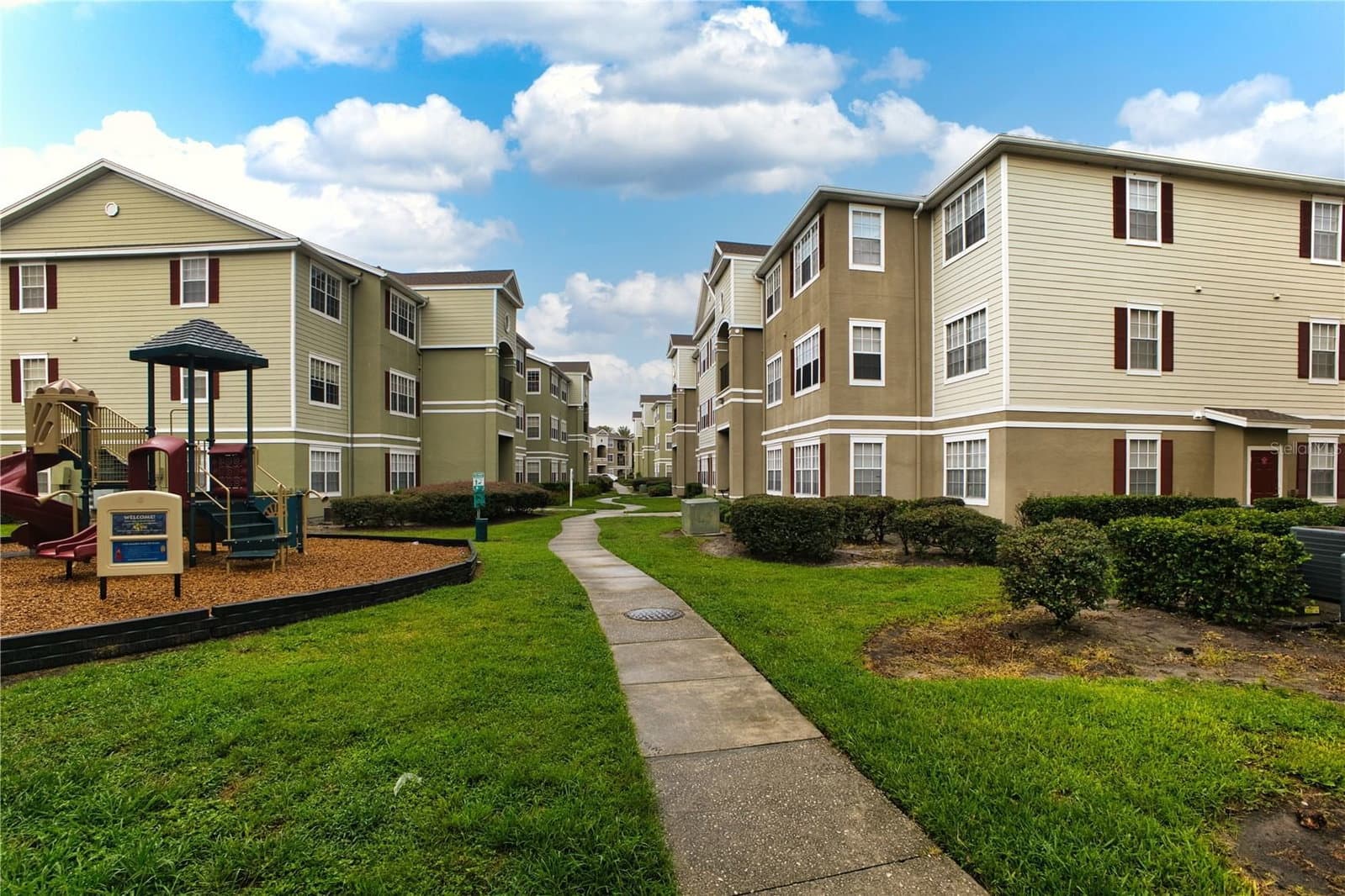 8225 CLAIRE ANN DR