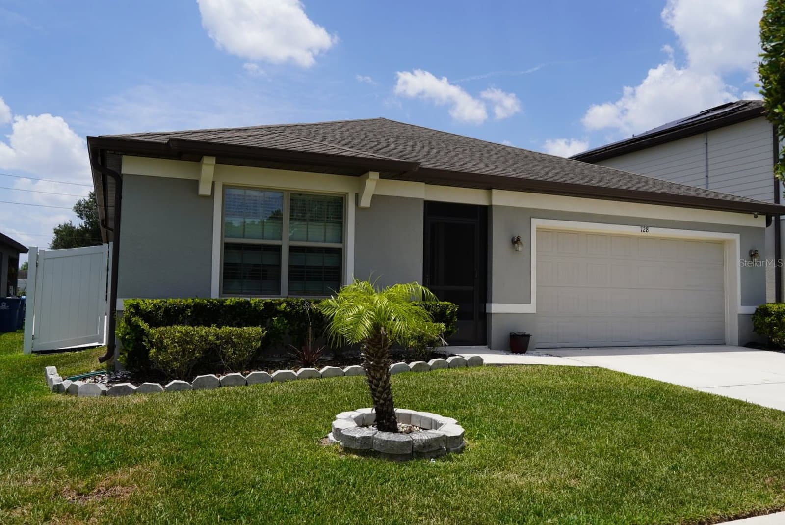 128 CITRUS ISLE