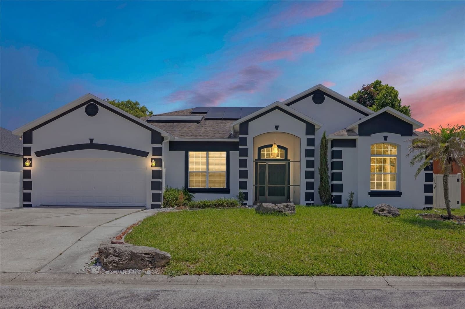 216 BOXWOOD