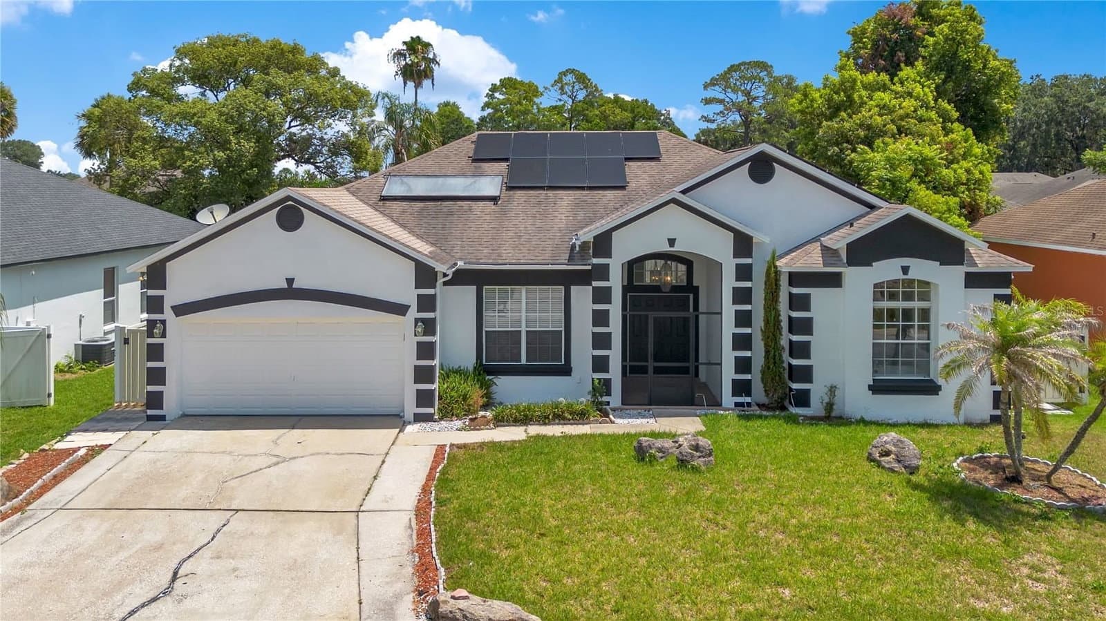 216 BOXWOOD