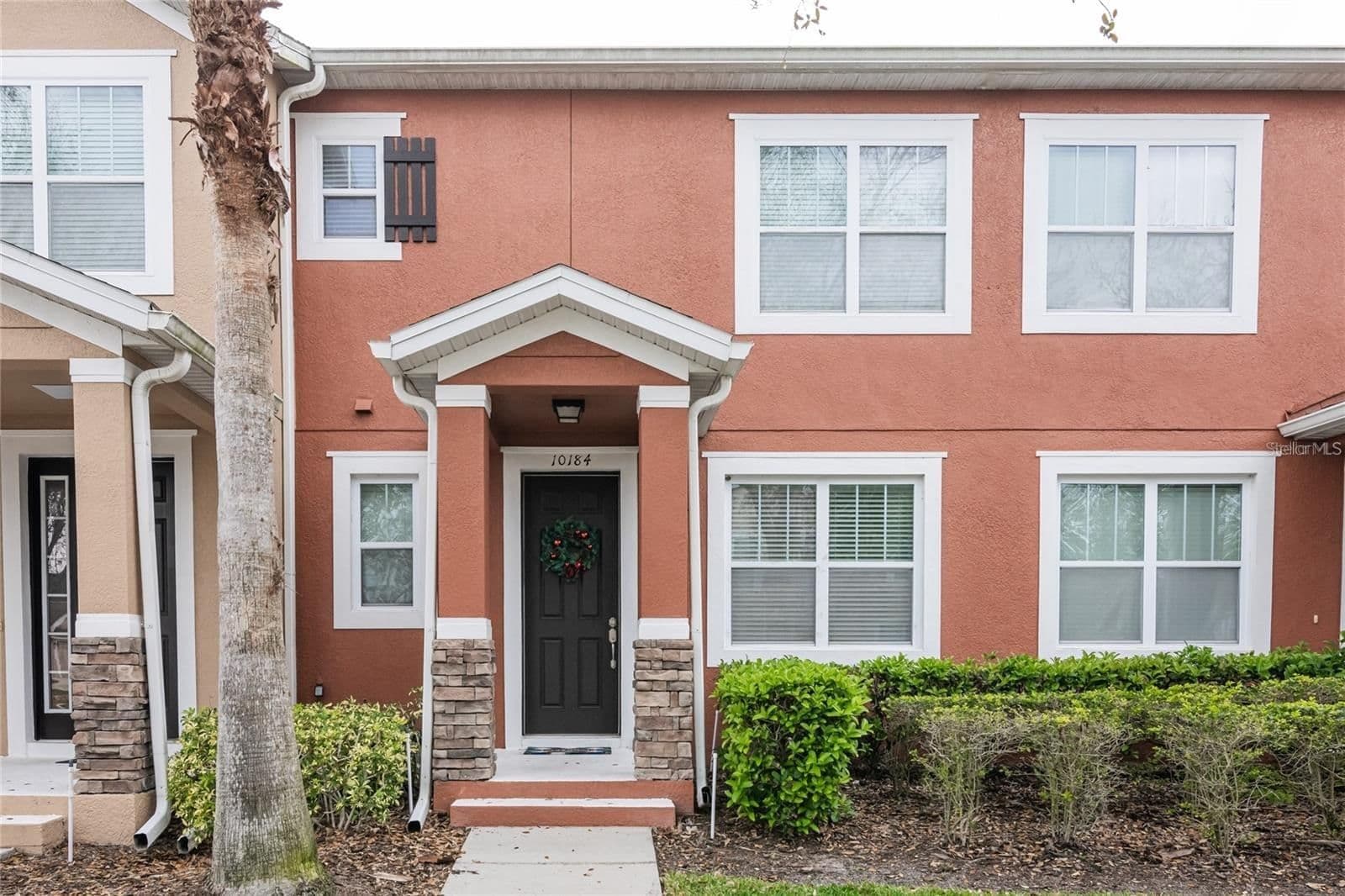 10184 HARTFORD MAROON