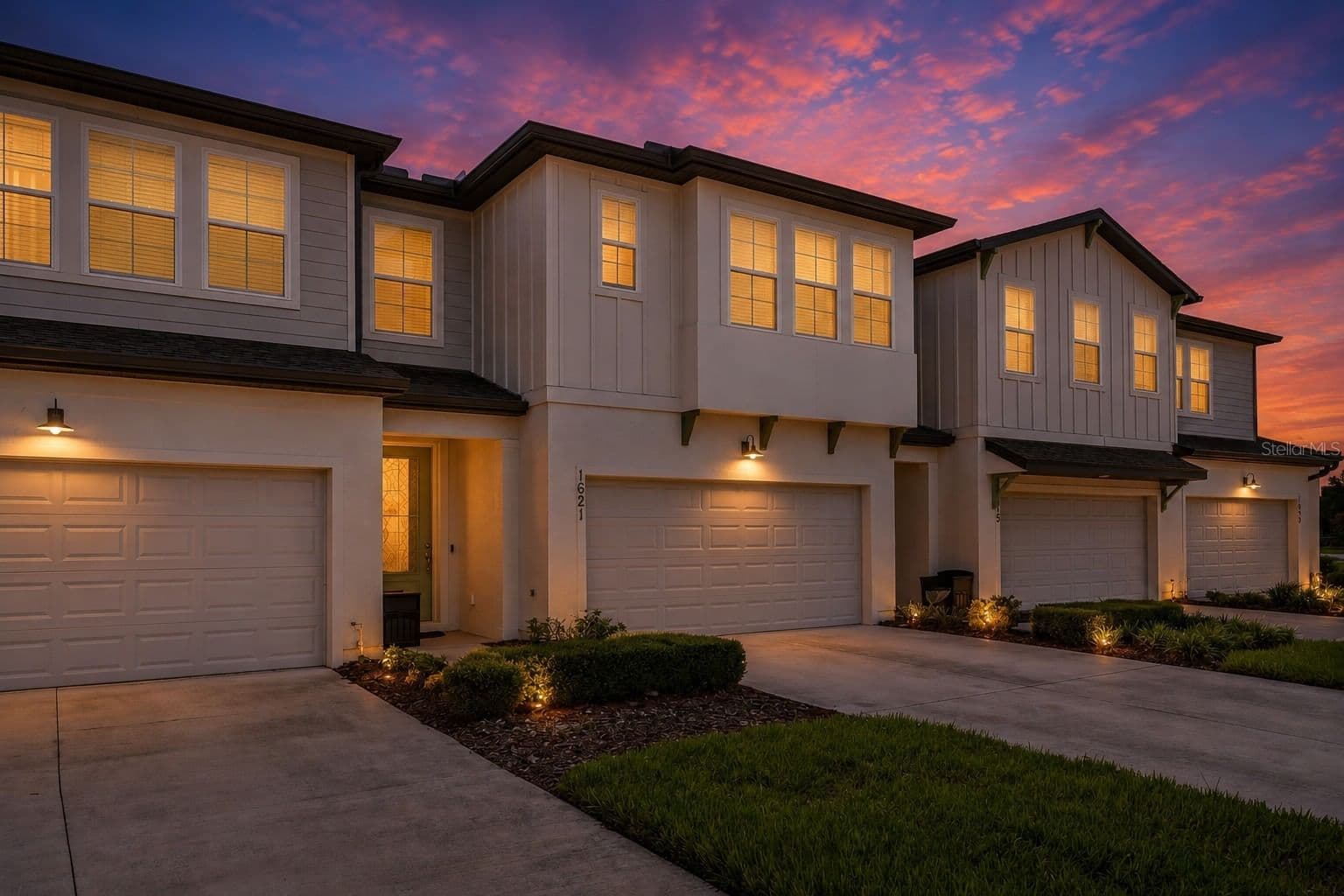 1621 SANIBEL