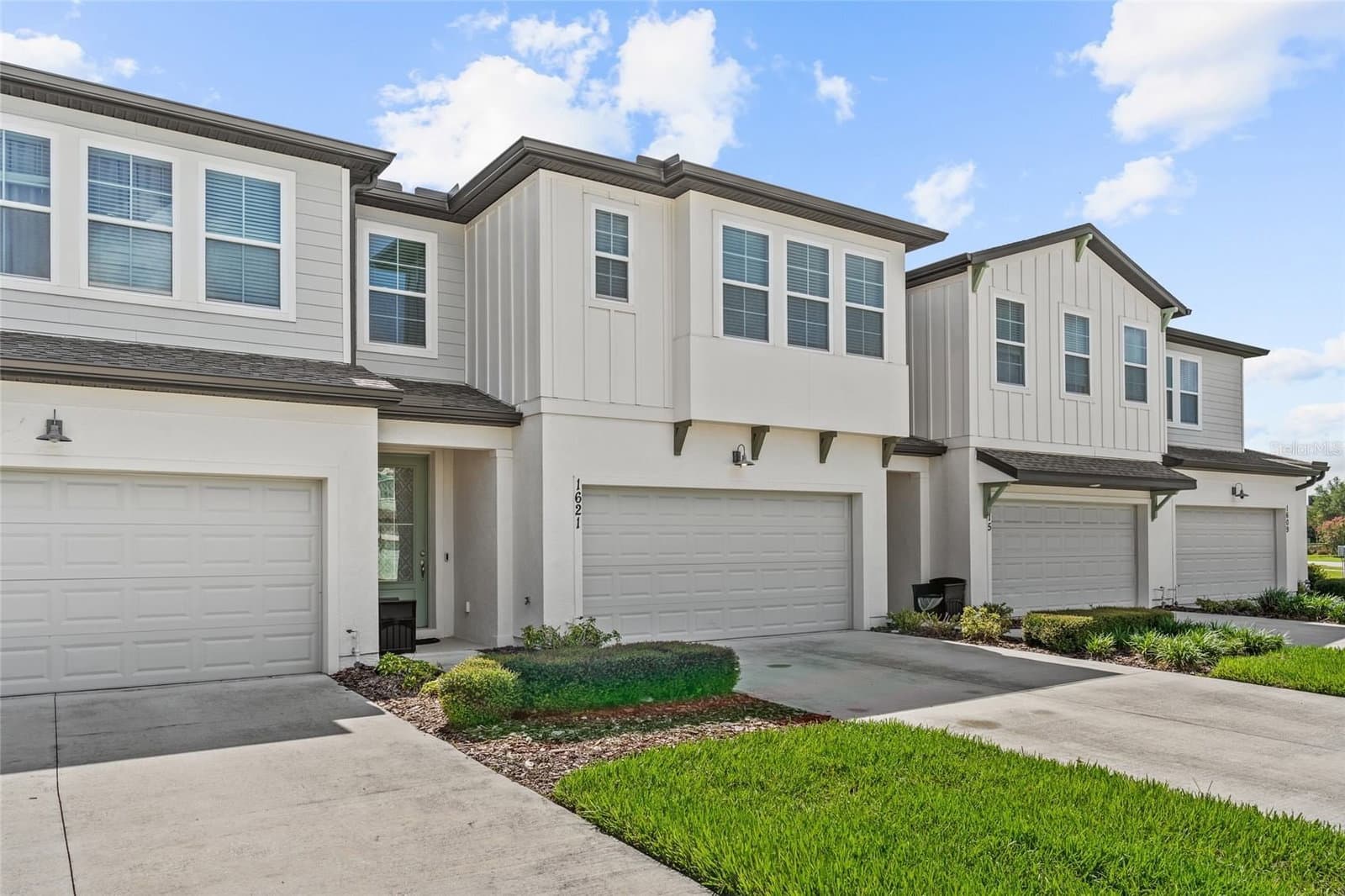 1621 SANIBEL