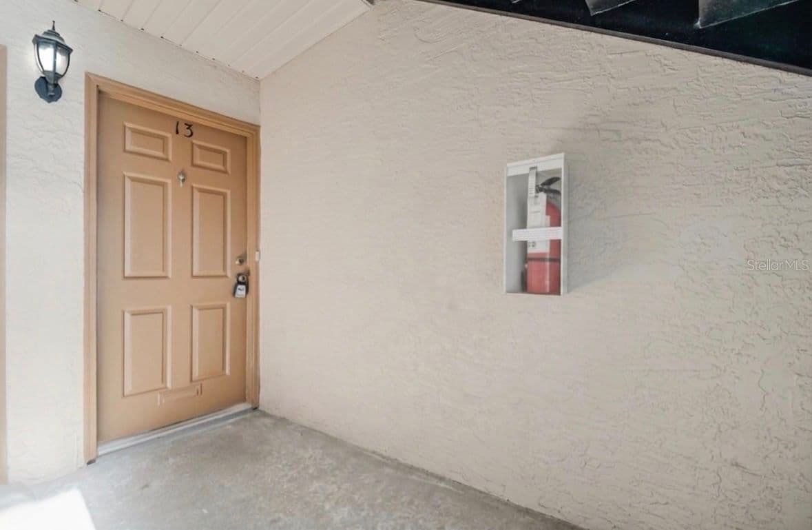 4613 GATE