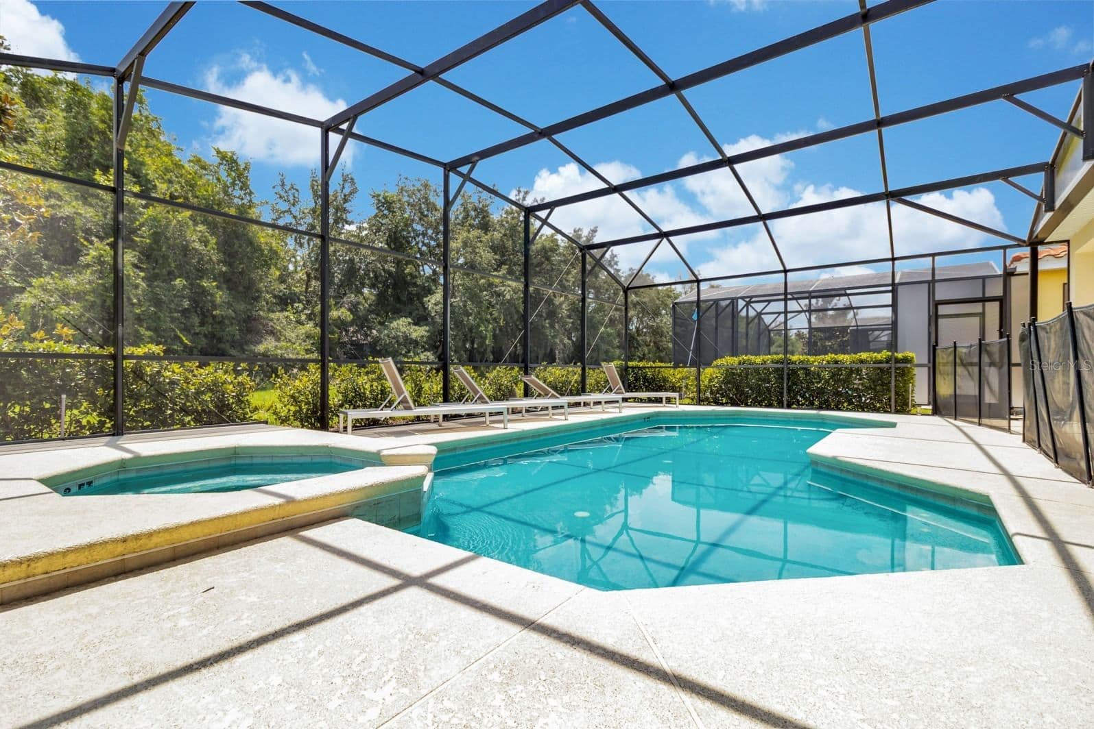 5248 OAKBOURNE