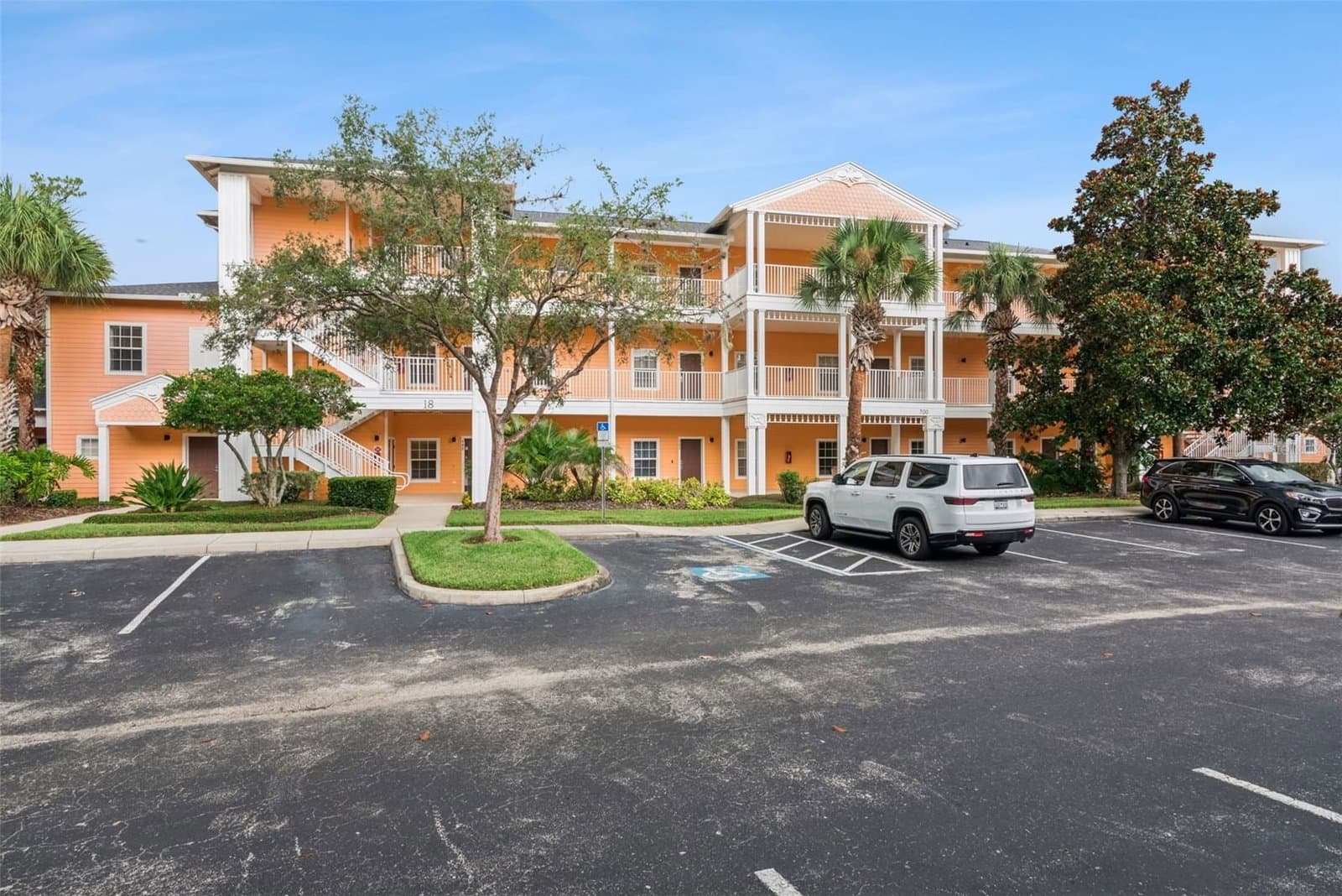 708 NEW PROVIDENCE PROMENADE