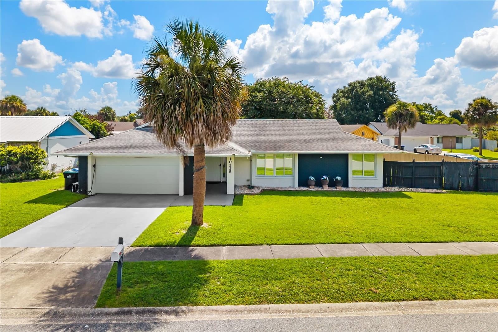10539 WOODWAY