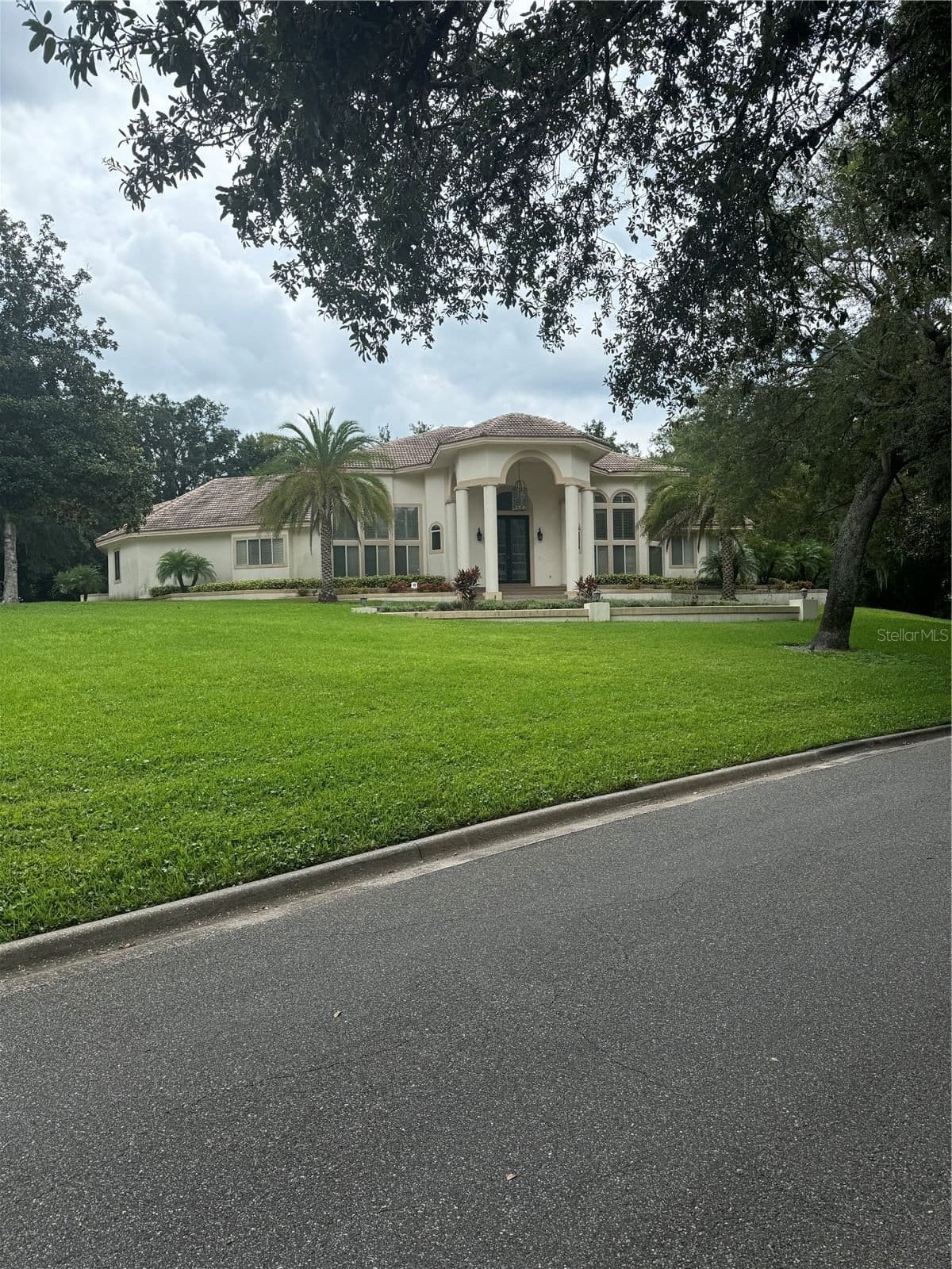 1040 SWEETWATER CLUB, Longwood, FL