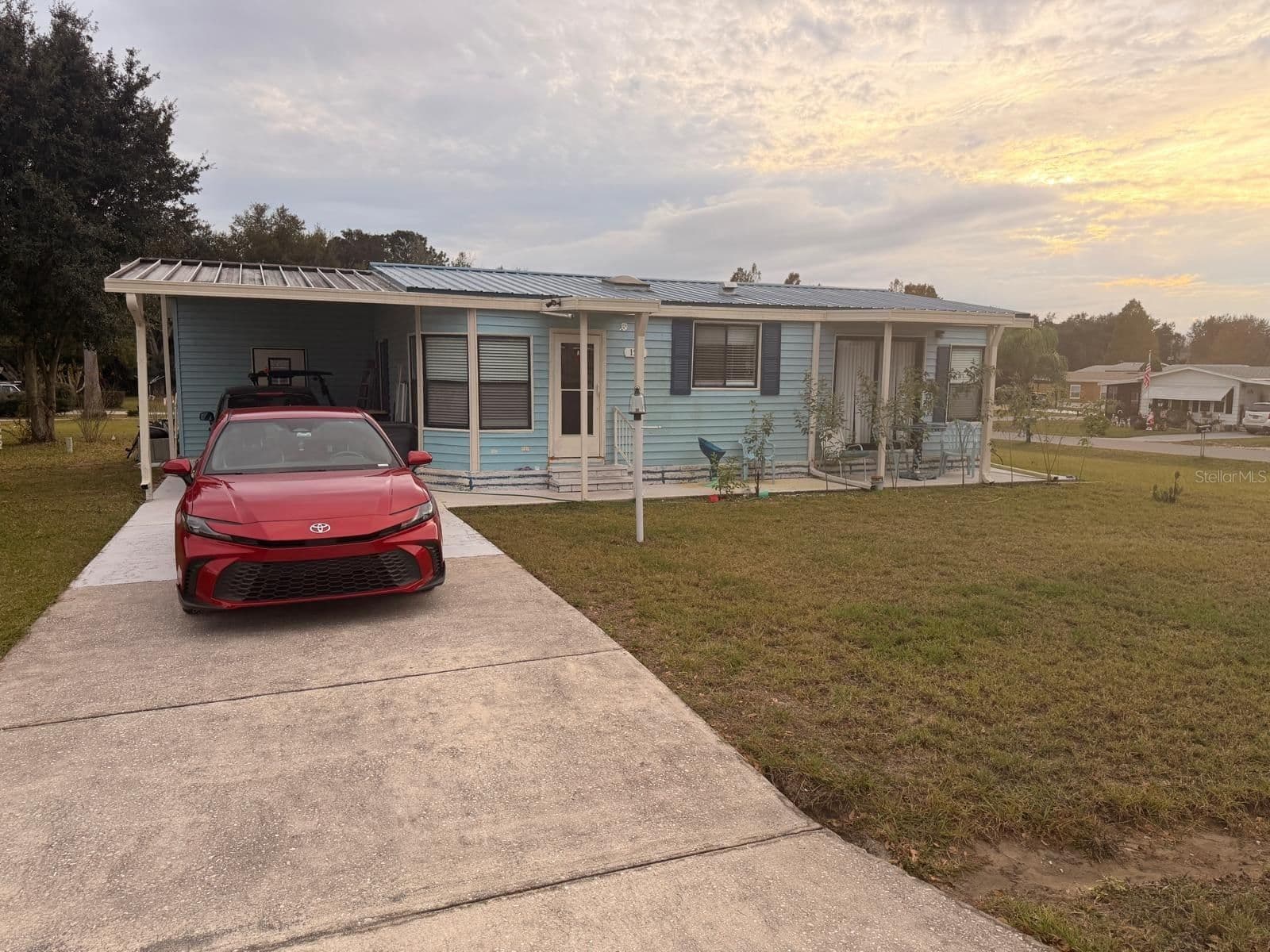 121 HYDE PARK