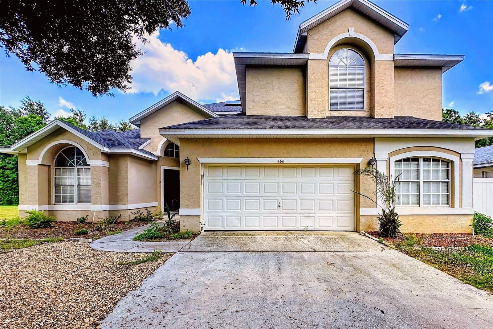 468 PINEWOOD DR