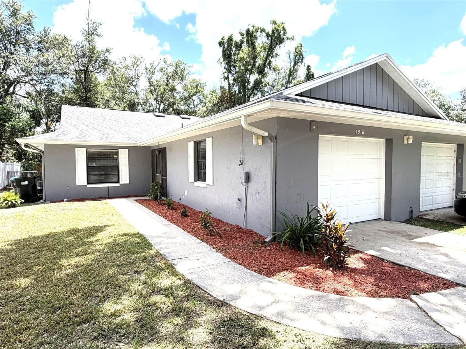 7916 RICHWOOD