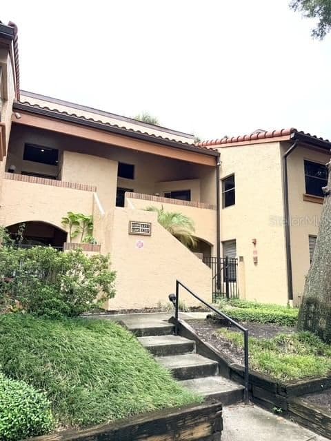 1211 SALERNO