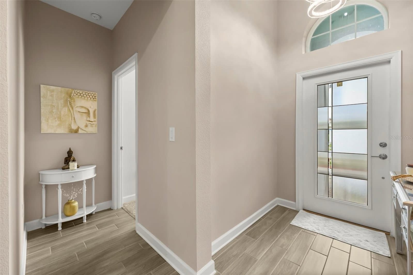 2537 CAMDEN PARK