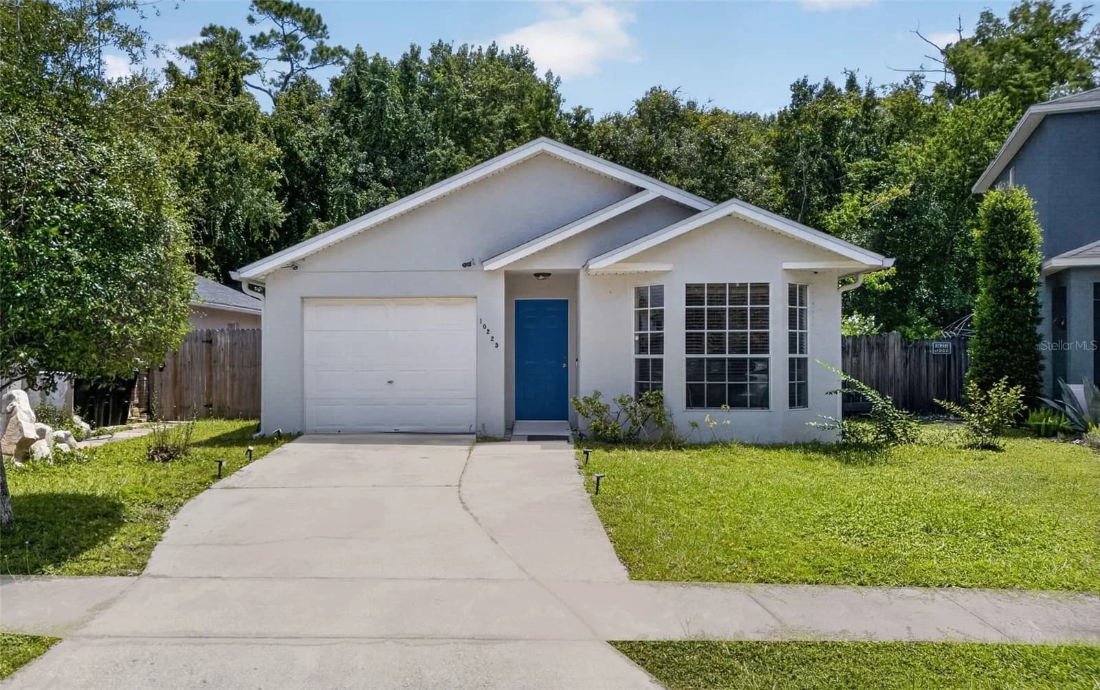 10225 CODY Lane