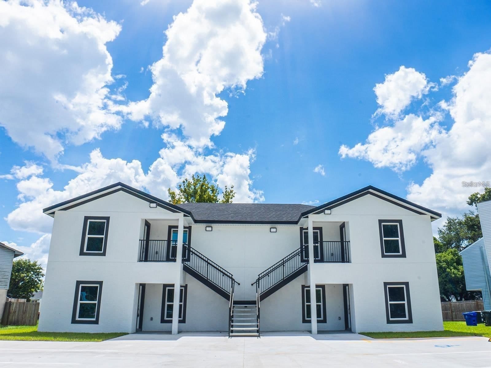 1725 CRYSTAL GROVE, Lakeland, FL