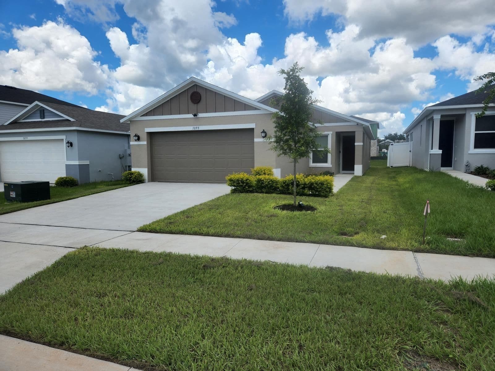 1055 PAPAYA, Davenport, FL