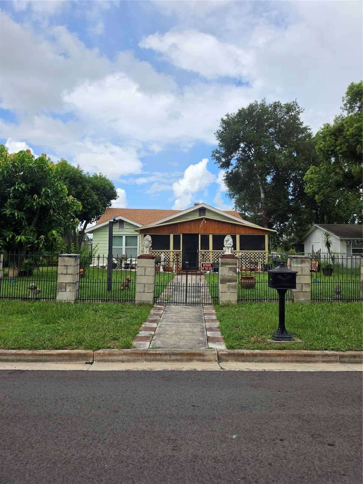 515 3RD Street
